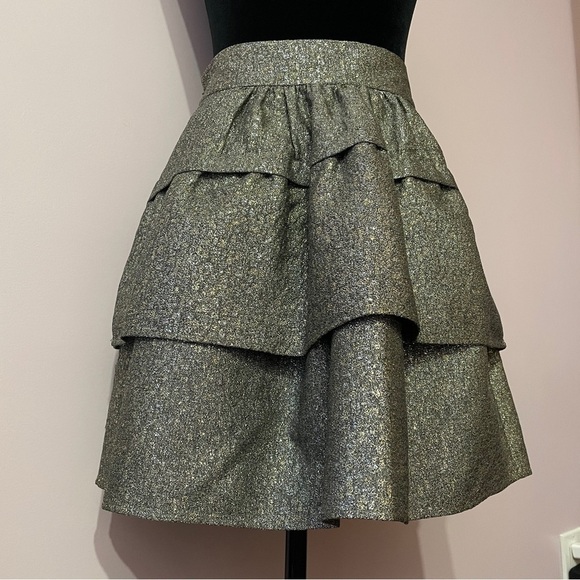 Diane von Furstenberg- Silver Gold Ruffle Embellished Tiered Mini Skirt Size 6 - Picture 5 of 6